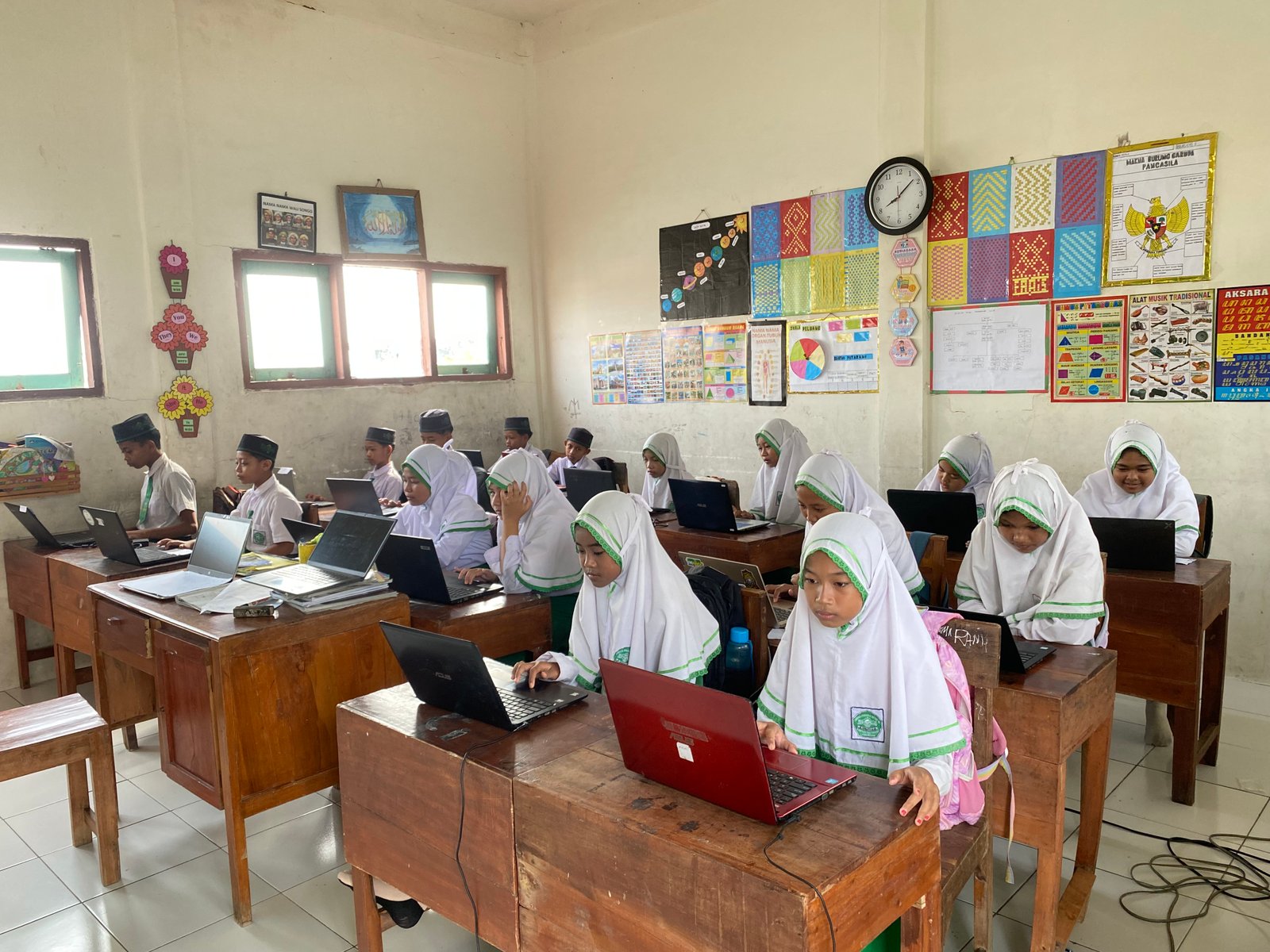 Pelaksanaan Gladi Bersih Tes Kemampuan Akademik Tahun 2026 di MI Thoriqotus Salam Somosari Berjalan Lancar